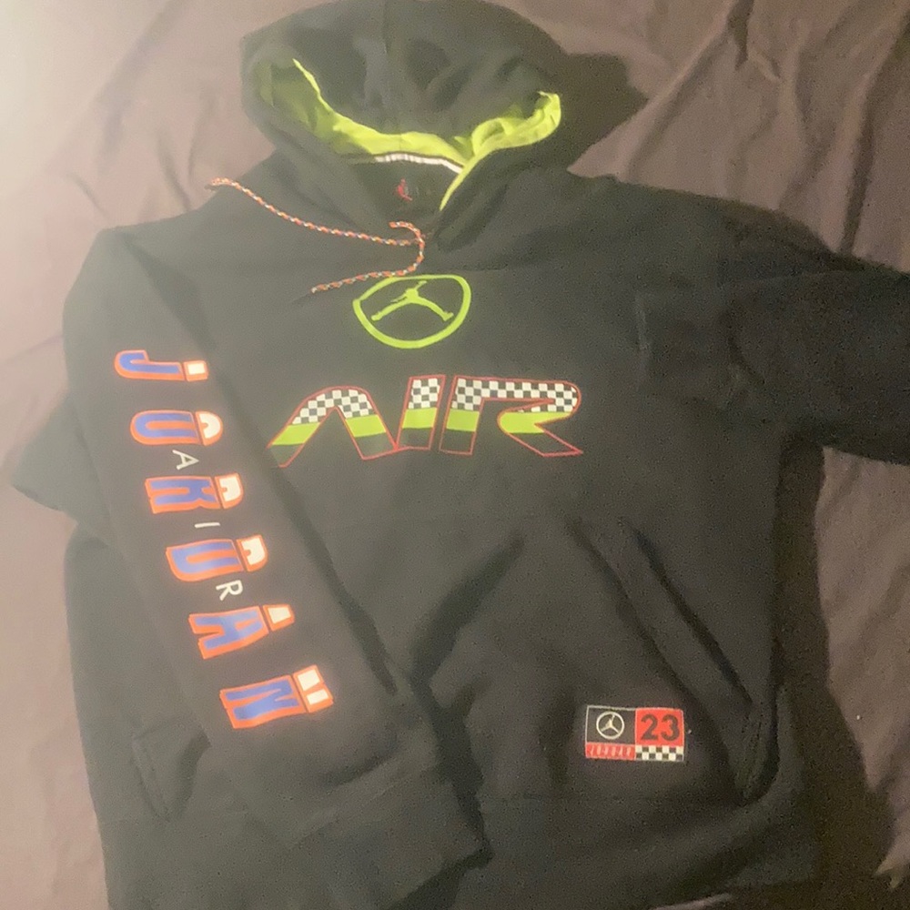 Air Jordan hoodie sz L